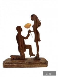 Wooden Crafted Love Couple for Anniversary